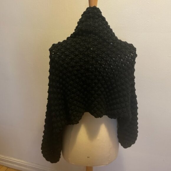 Behnaz Sarafpour popcorn handknit shrug in black wool & cotton - Picture 3 of 9